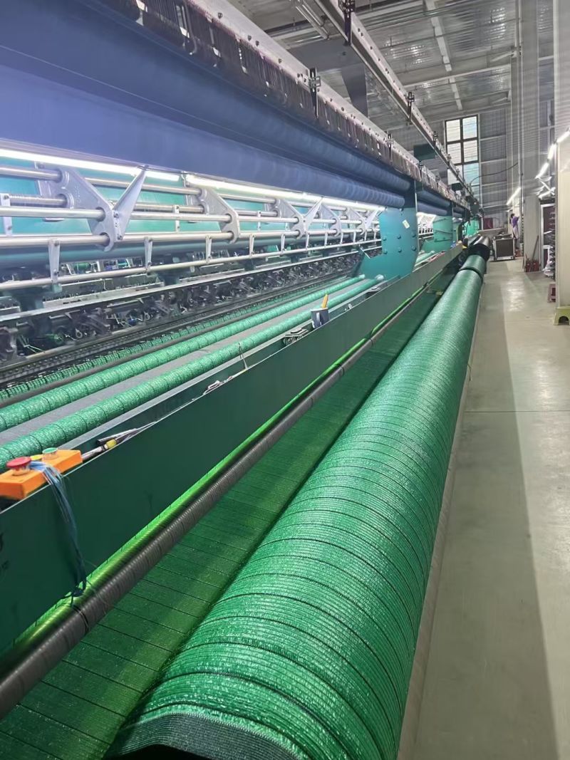 咱遮阳网都是用全新料做的，质保三到五年，还都是带横移的，