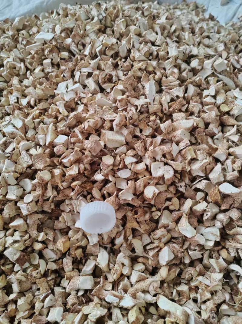 双剪菇脚、颗粒；香菇菇丝、菇条；香菇冒颗粒～源头生产加工