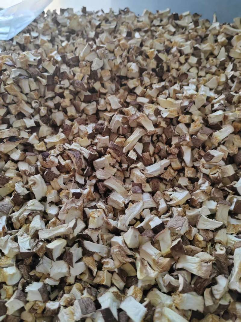香菇菇帽颗粒8x8颗粒5x5颗粒，一手货源，诚信经营