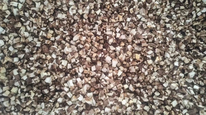 香菇菇帽颗粒8x8颗粒5x5颗粒，一手货源，诚信经营