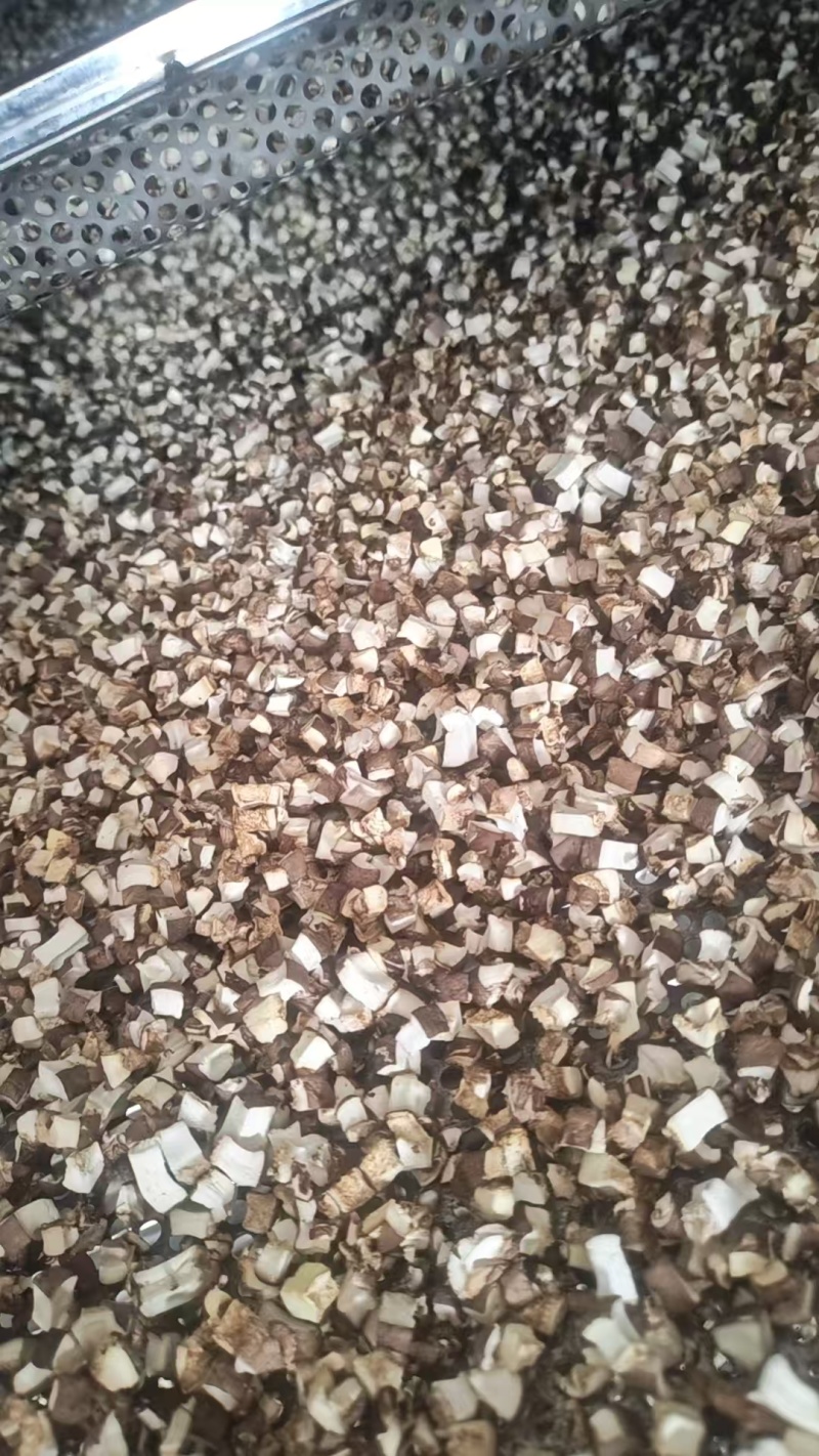 香菇菇帽颗粒8x8颗粒5x5颗粒，一手货源，诚信经营