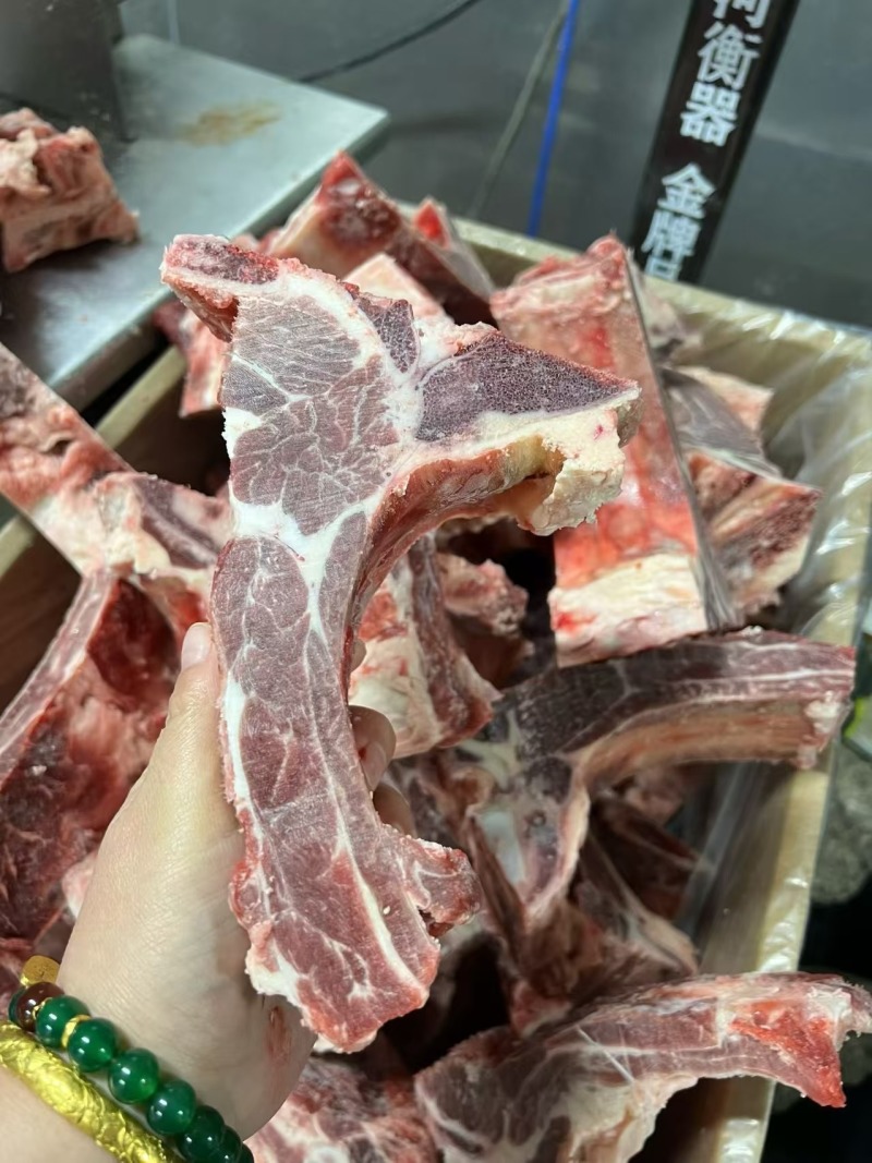 国产满肉牛肋眼骨