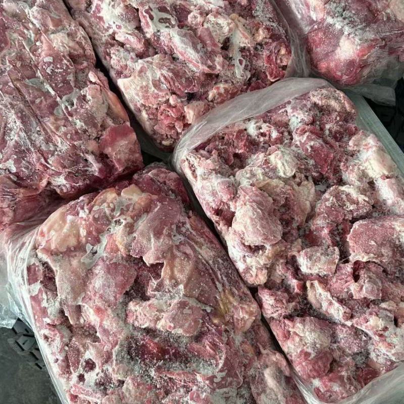 纯干牛碎肉穿串红烧