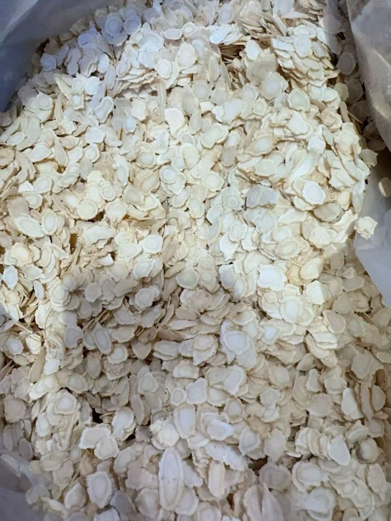 软质西洋参片，产地一手货源，足龄老参，质量保证欢迎合作