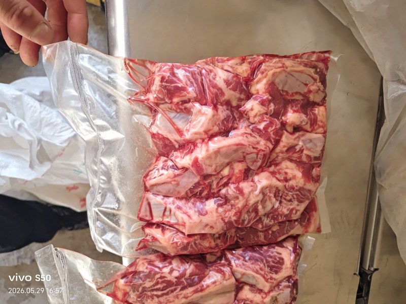 谷饲牛肋条，适用于烤肉店，烧烤店，奶香味十足，口感好。