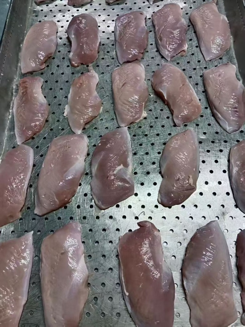 单冻去皮鸭胸肉精修板冻去皮带皮支持定制手续齐全