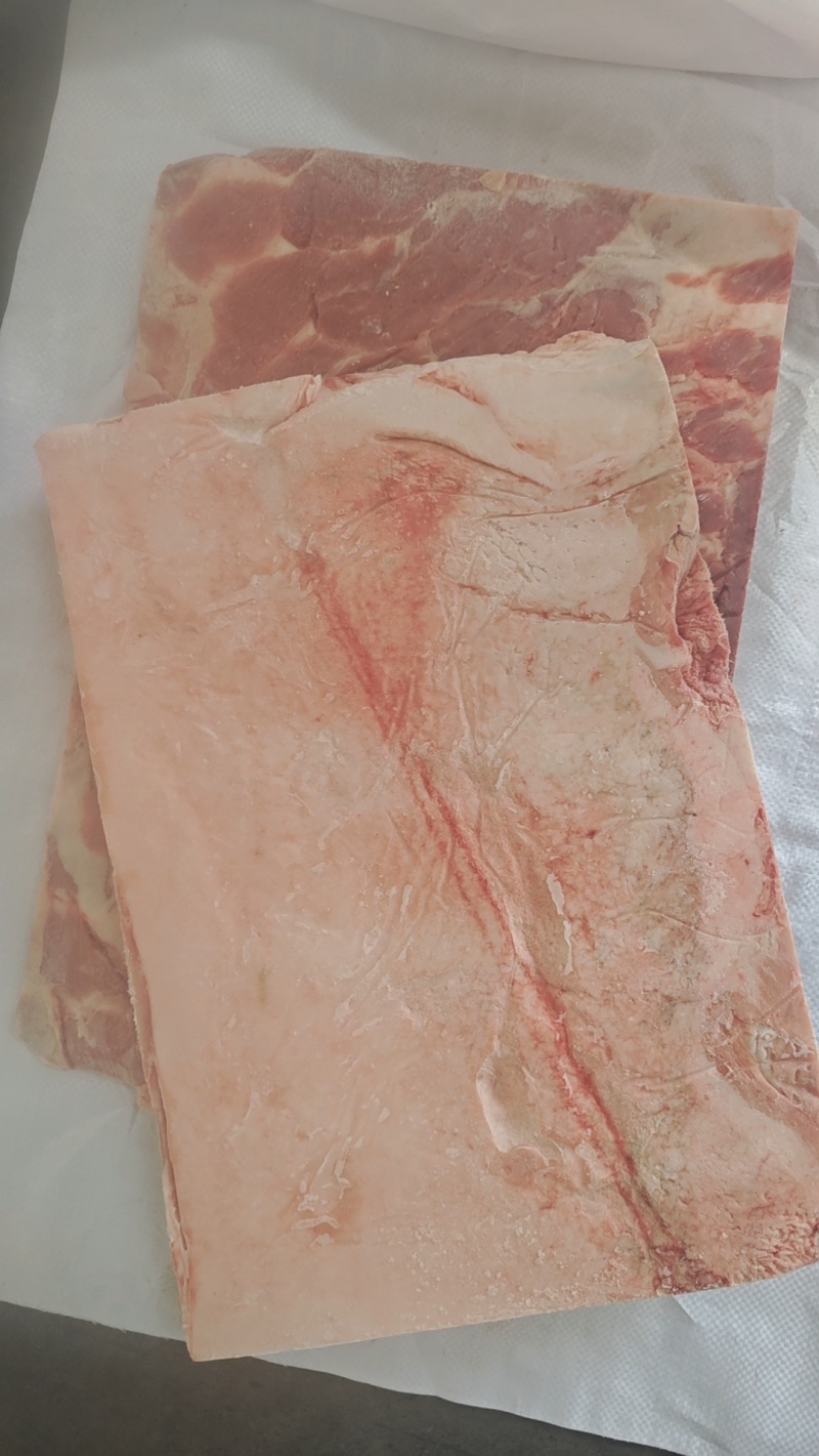 母猪修边五花，修边中方，新货。长期生产，供应稳定