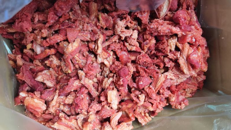 小块牛肉，，每天鲜货，有筋有肉，适合卤炖等多种用途，