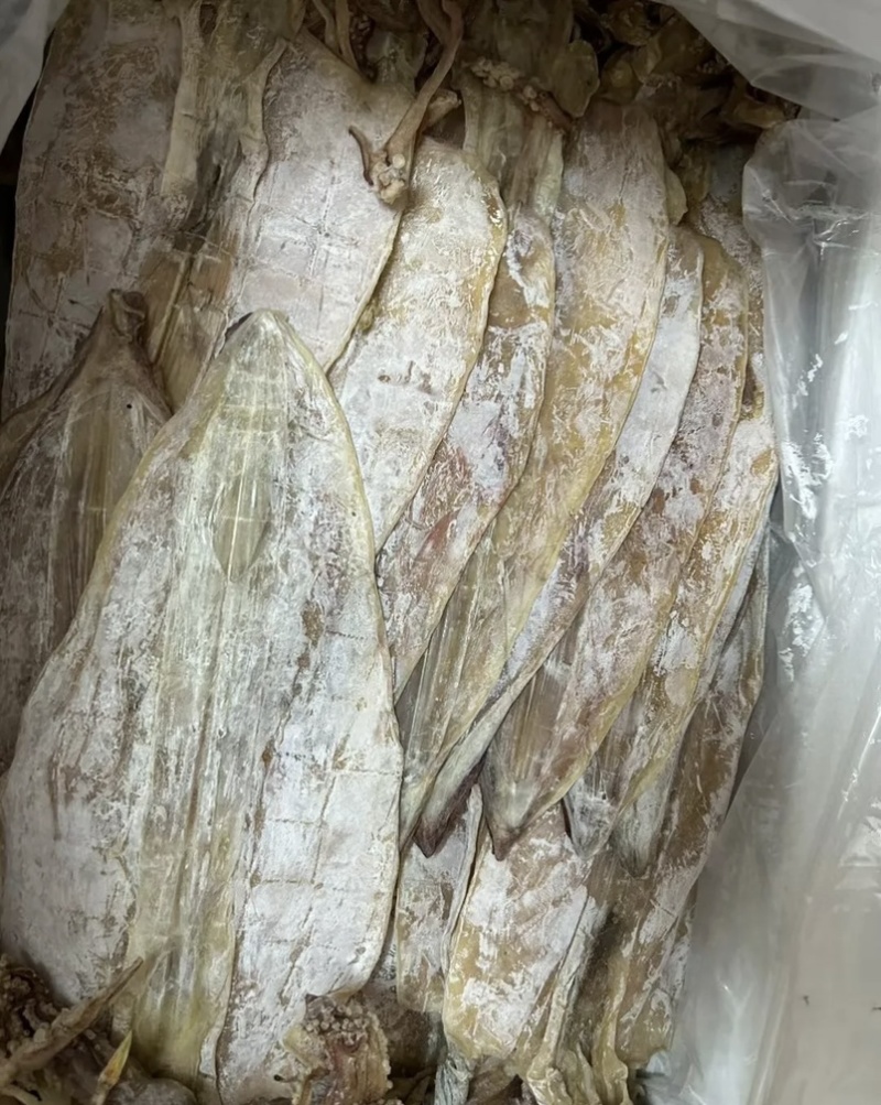 鱿鱼干轻微盐9.5成干新鲜刚晒的新产品