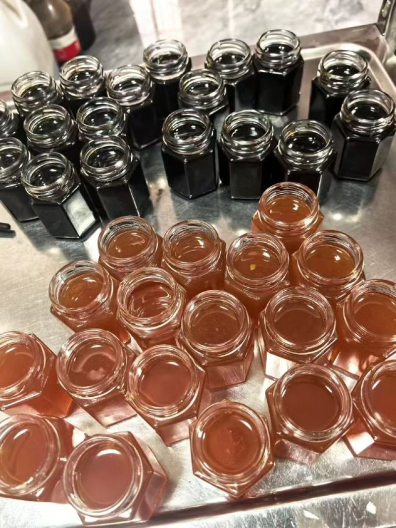 挂蜜纯野生深山老林特产，大量供应，品质好，波美度40以上