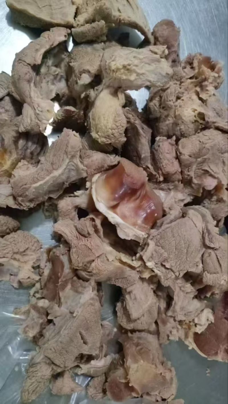 小块牛碎肉，原色原味，都瘦肉