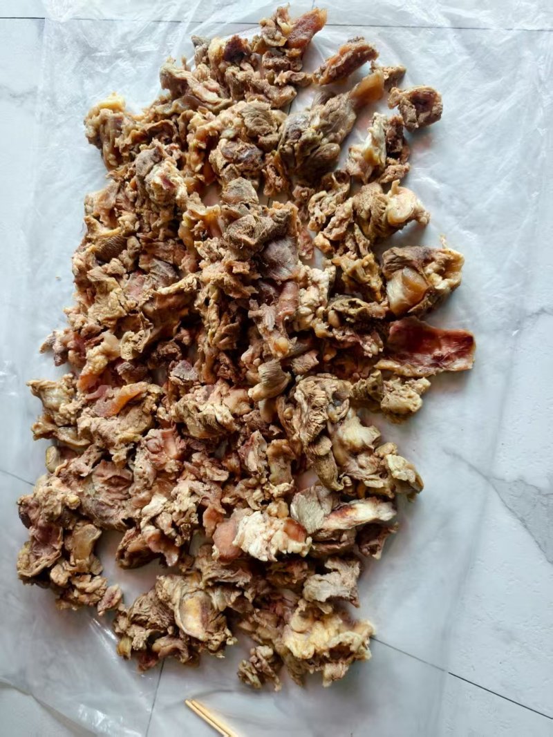 小块牛碎肉，原色原味，都瘦肉