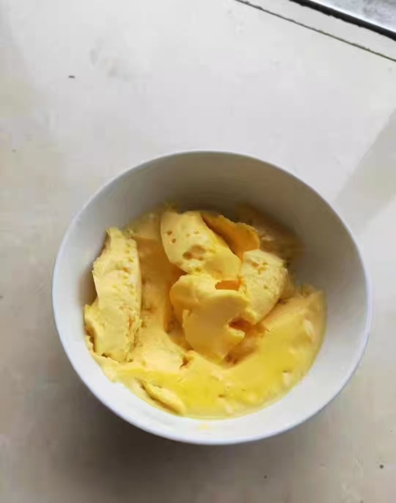 绿壳乌鸡蛋，粉壳土鸡蛋，有老板需要的打电话联系我