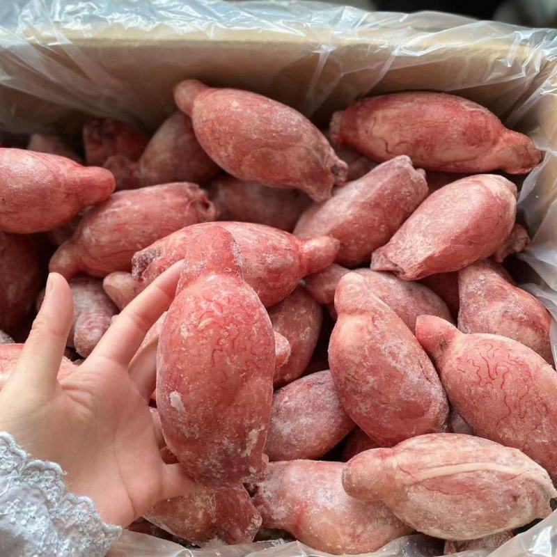 新疆鲜冻羊宝，各种规格大小都有，可按客户要求分拣大小