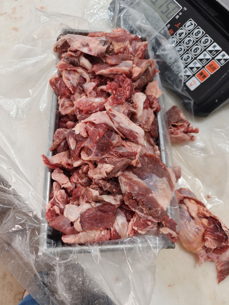 纯干牛碎肉现货实拍，价格实惠
