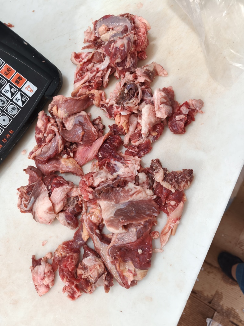 纯干牛碎肉现货实拍，价格实惠