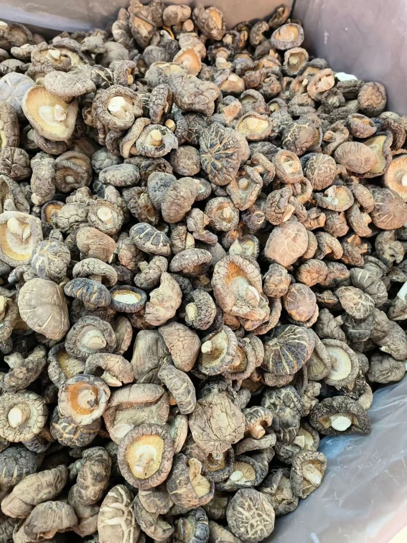 花菇香菇干货足自然晾晒农家自产无硫家用商用都可零售批发