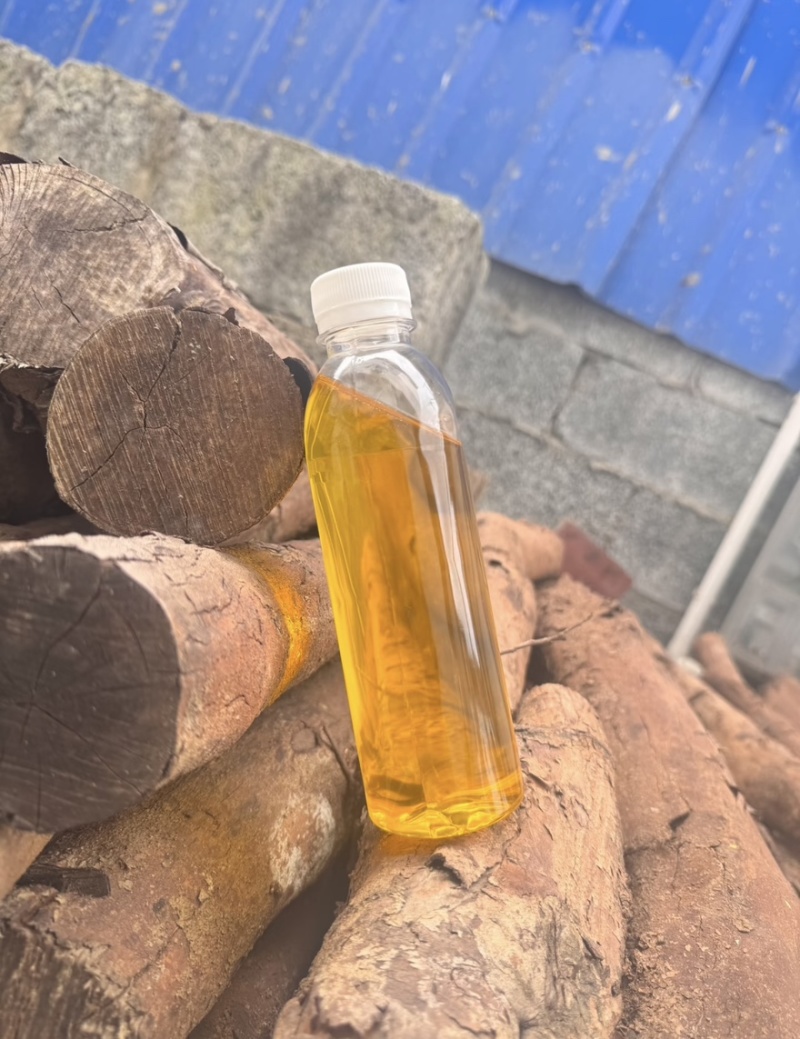 精品山茶油，一手货源全国发货量大价优，欢迎随时联系