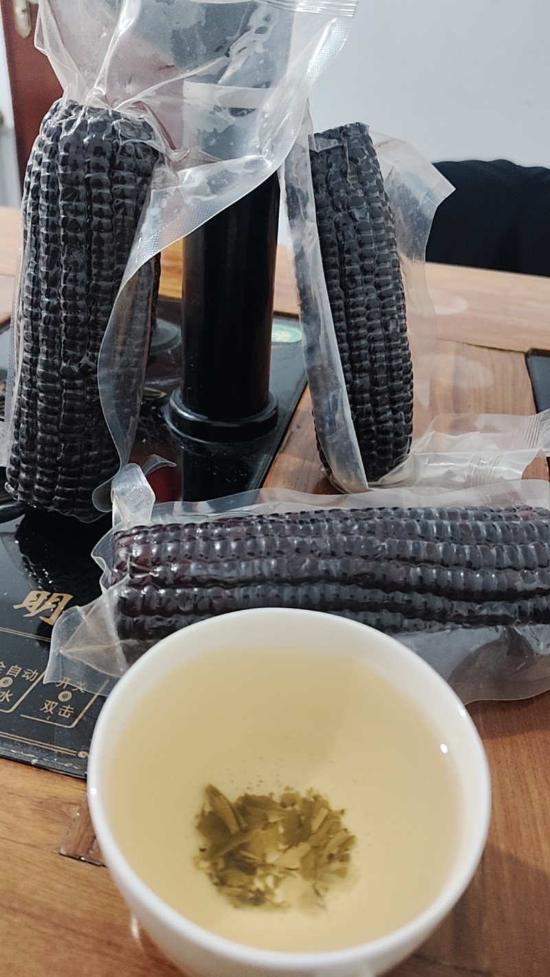 山东滨州全品类鲜食玉米，降价处理，毛毛钱，真空独立包装