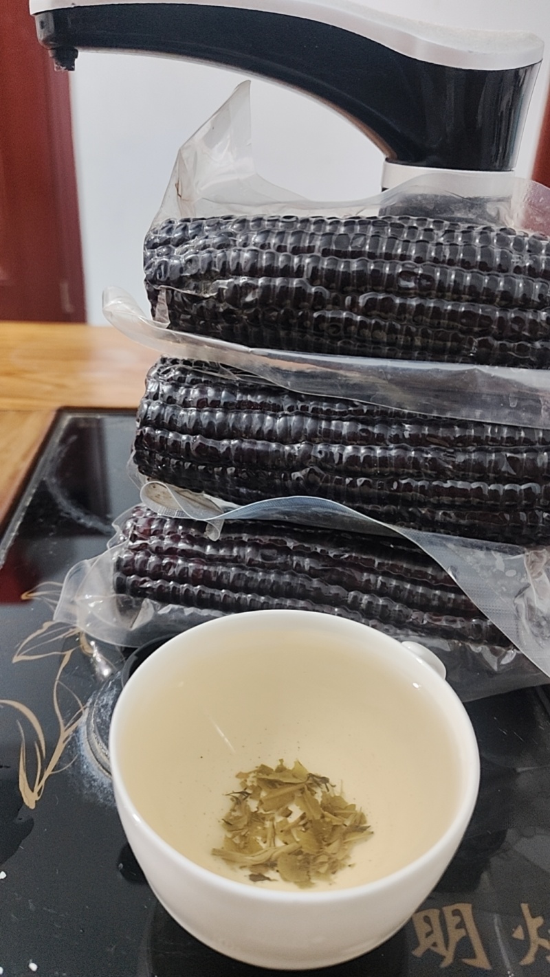 山东滨州全品类鲜食玉米，降价处理，毛毛钱，真空独立包装