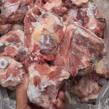 满肉前肉骨