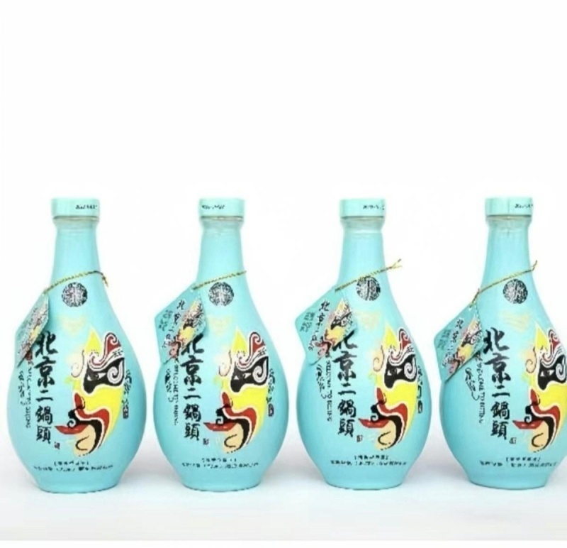 北京二锅头、首府印象清香型白酒，纯粮酿造，入口柔，