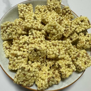 亚麻籽绿豆酥工厂源头直销一箱净重10斤，摆地摊赶大集。