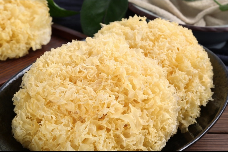 高泡发银耳干品大宗批发自然晾无硫熏餐饮药膳礼品渠道优