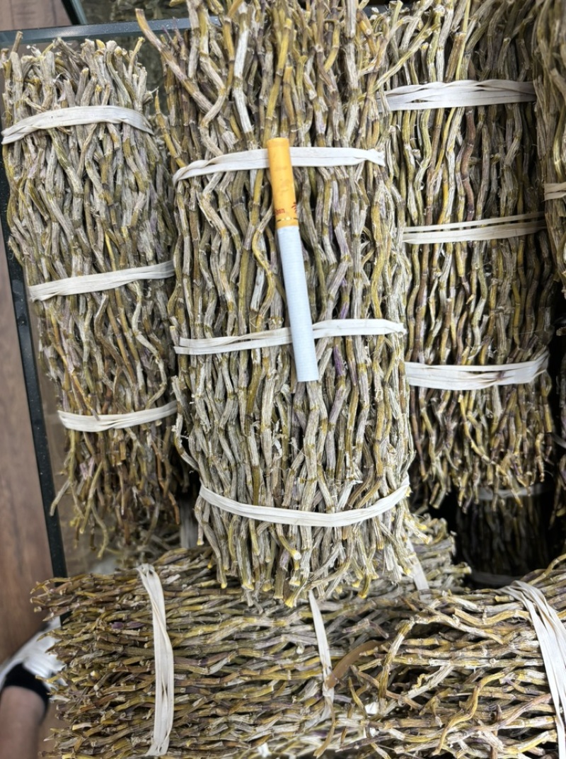 石斛中药材正宗铁皮石斛干条扎条散条枫斗大货正品非紫皮水草