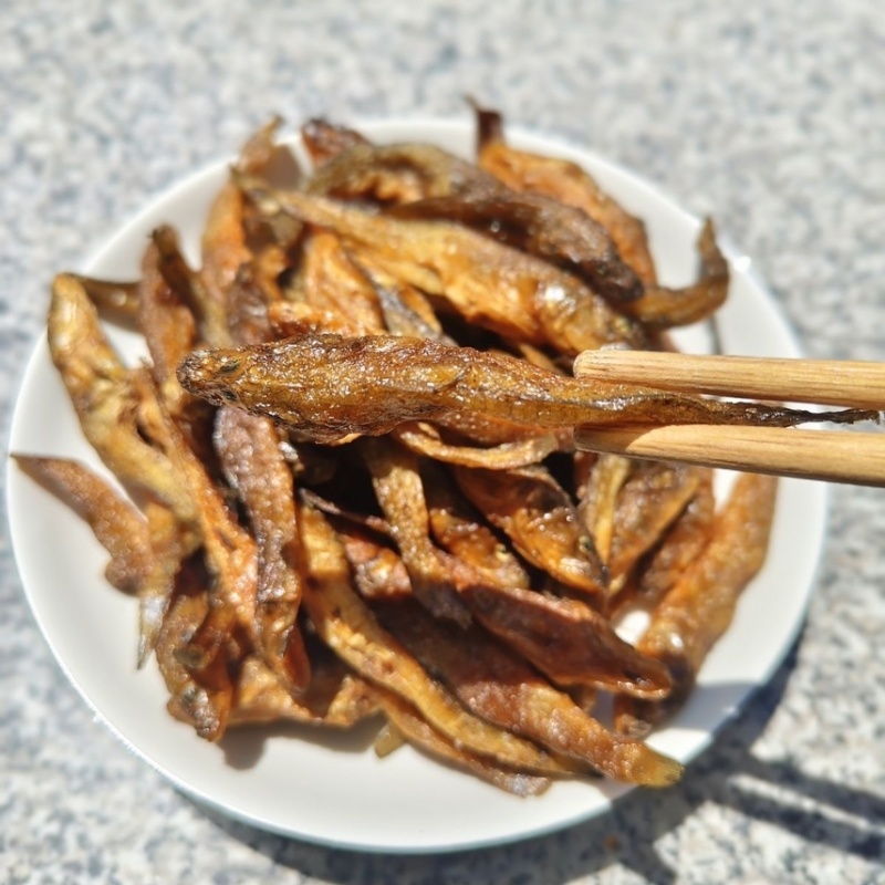 黄鱼干烟熏烘干有盐肉多刺少轻油干鱼仔小鱼干