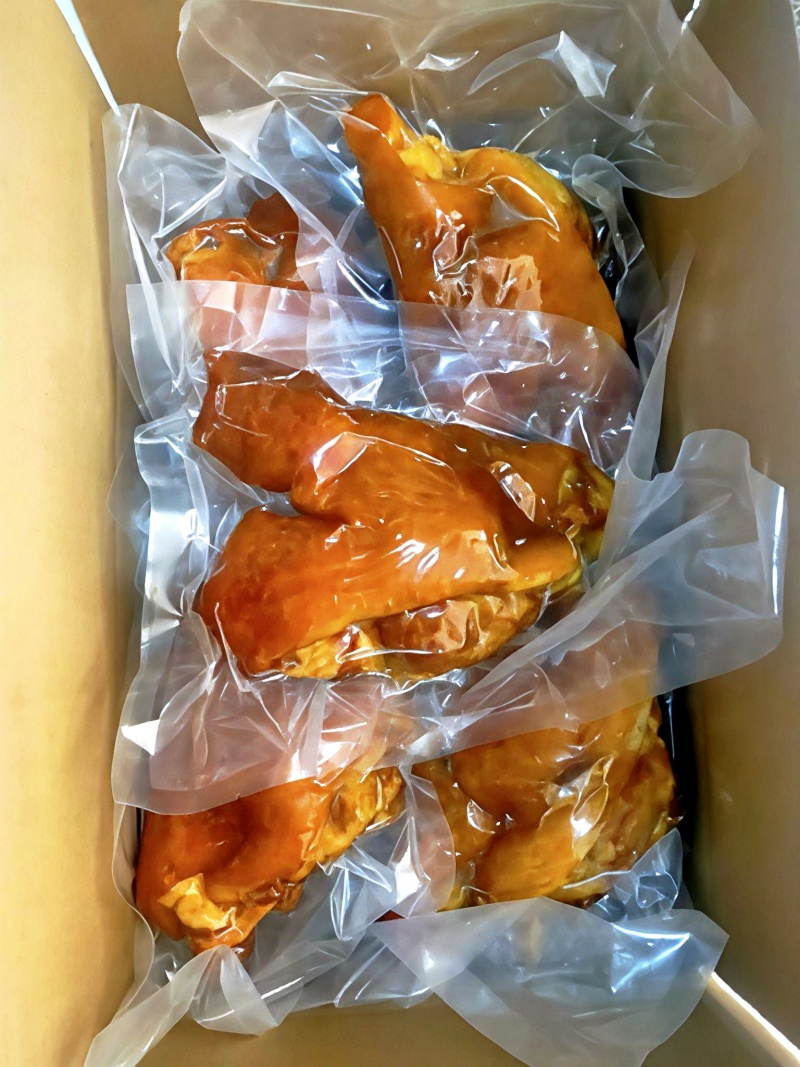 传统工艺卤制五香猪头肉冷链物流可定制包装电商直播超市销售
