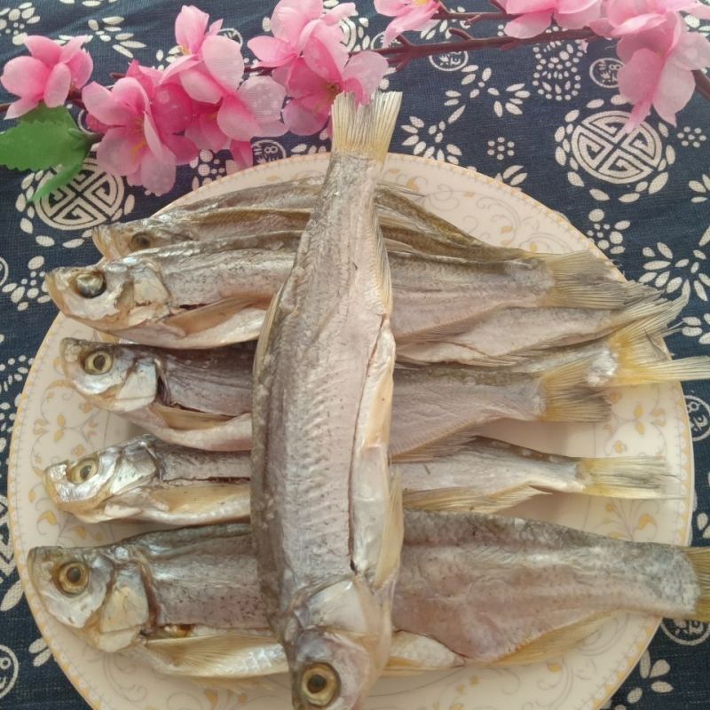 包邮）风干翘嘴鱼低盐腌制不咸不淡刚刚好餐条鱼干家乡