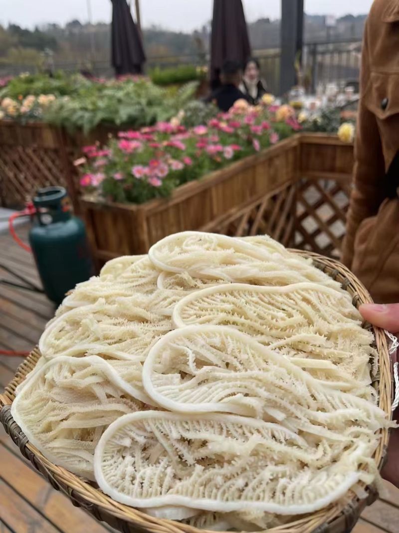 白千层丝，火锅食材批发，全国冷物链发货，货源充足稳定！