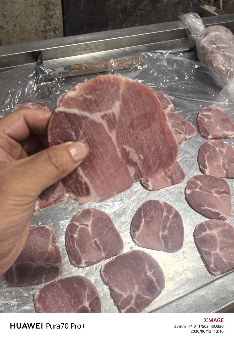 猪上脑。梅花肉