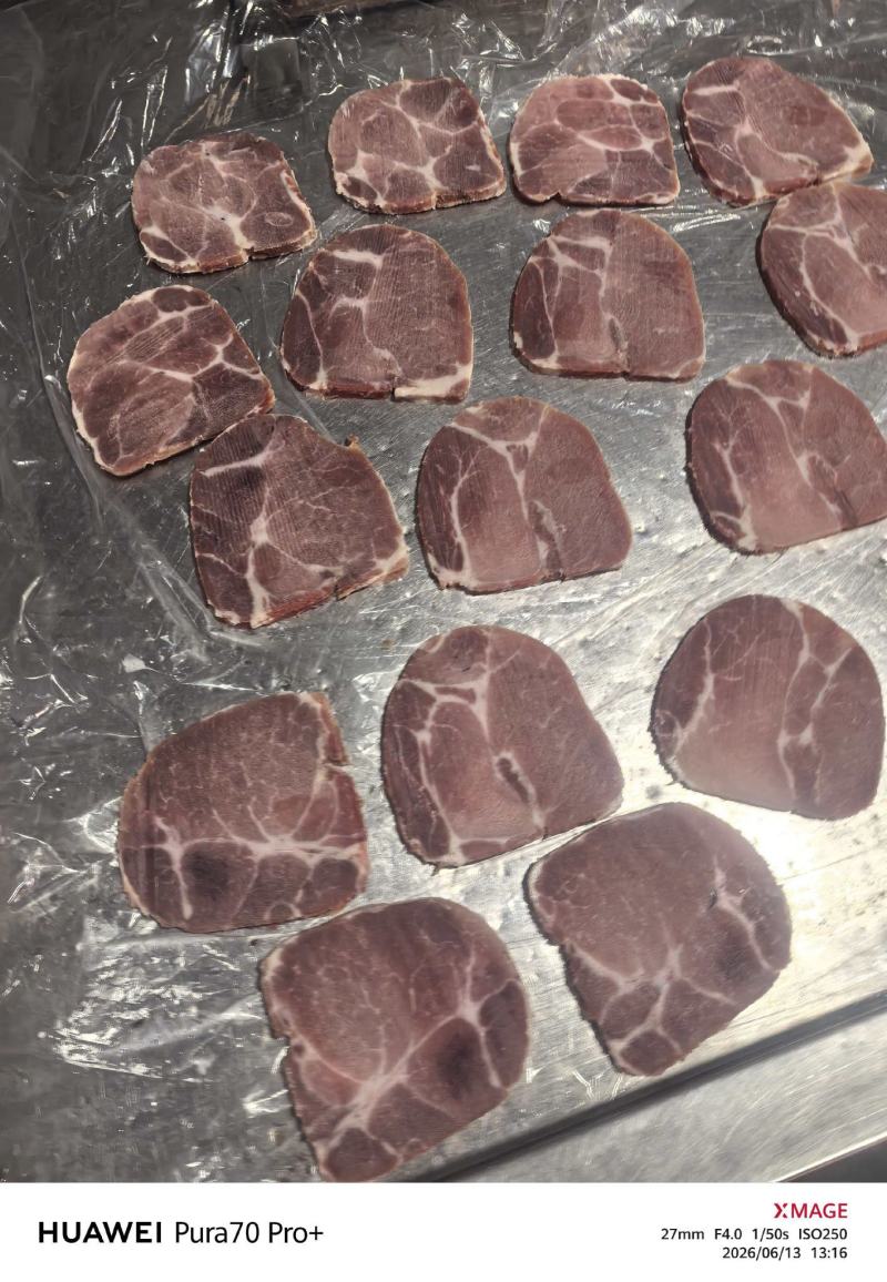 猪上脑。梅花肉