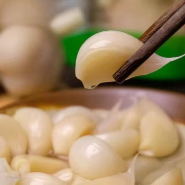 工厂直销腌泡菜糖醋蒜好吃爽口供应一二级批发市场