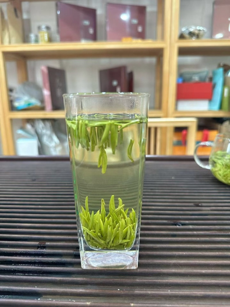 【绿茶雀舌】绿茶雀舌口粮茶口感甘甜清香爽口