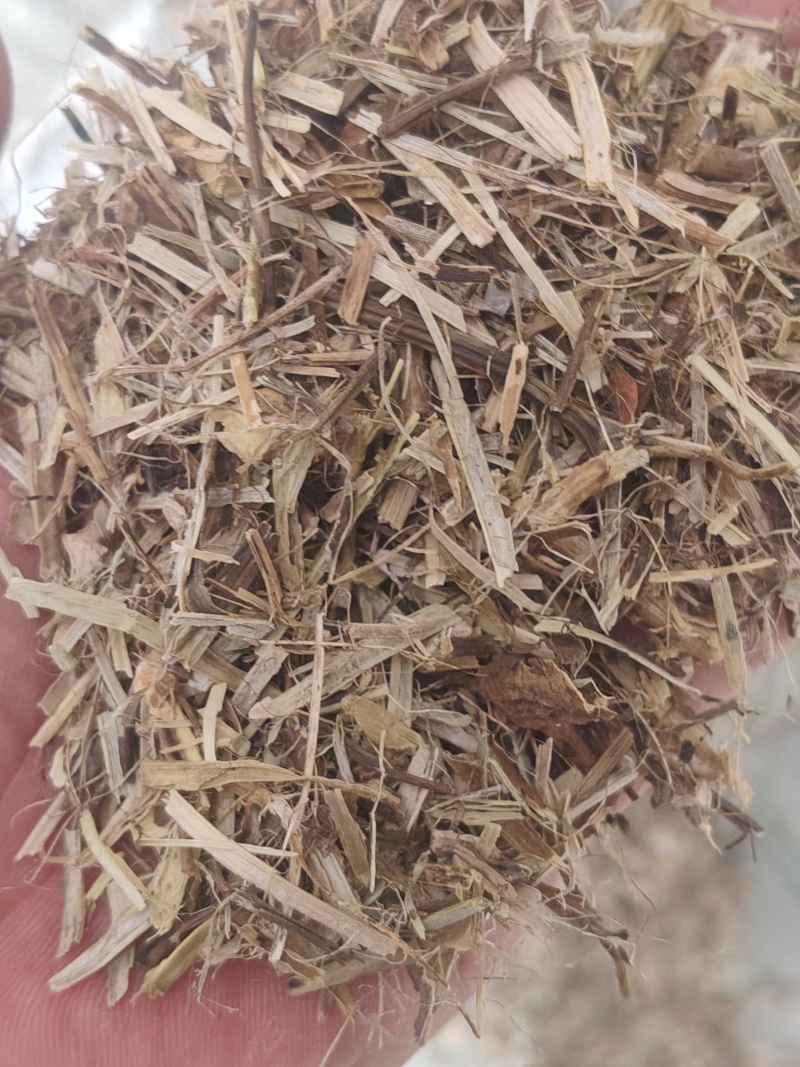花生秧小草