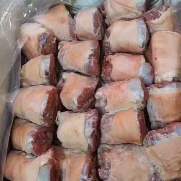 带皮小肘子