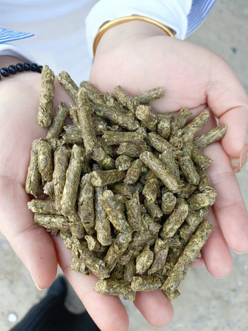 花生秧颗粒，厂家供货，大量供应，诚信经营，欢迎咨询