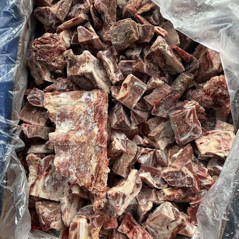 牛骨头切块