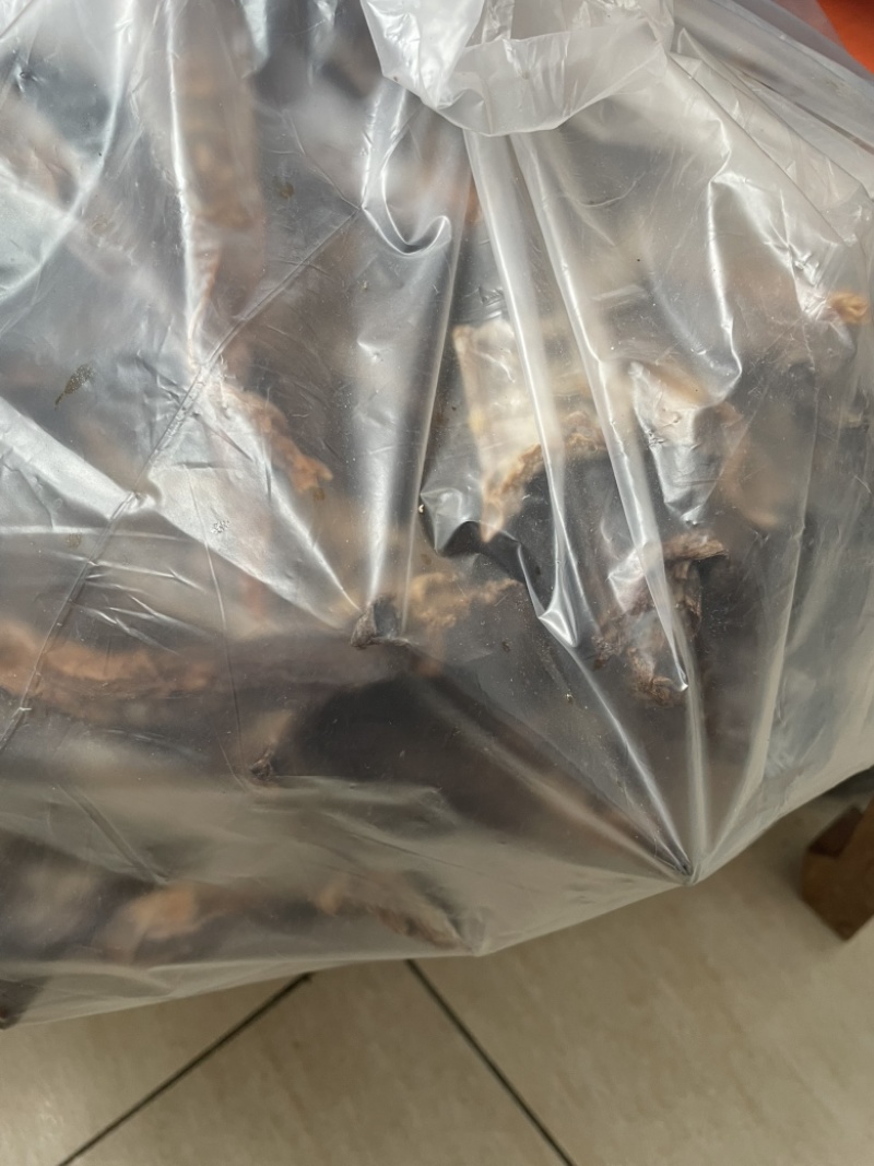 26年烟笋干，自然晾晒，茶仔壳熏烤，无盐无硫。