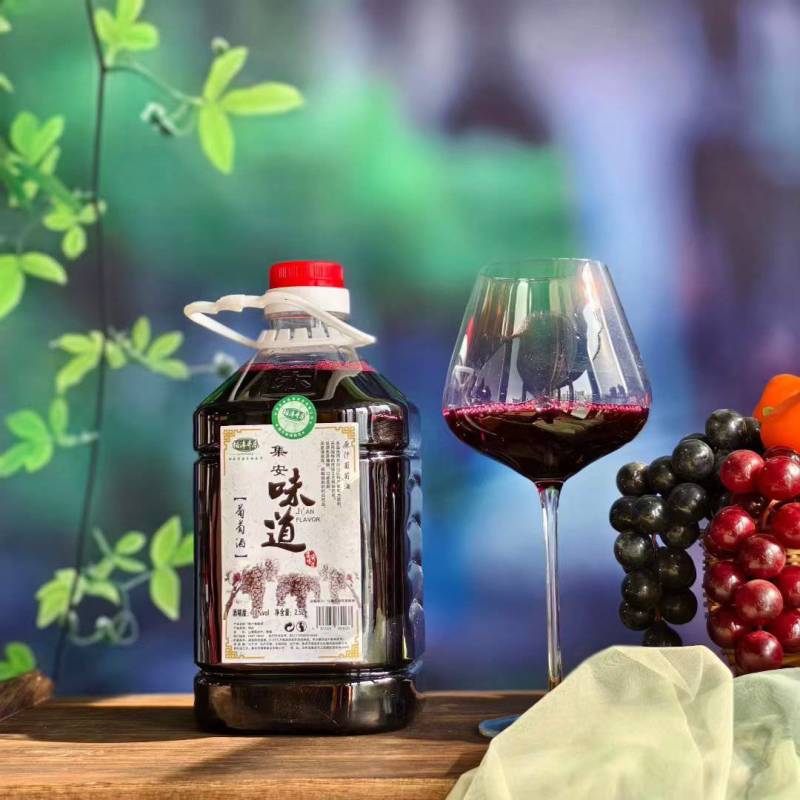 东北山葡萄酒一桶2.5L原汁压榨
