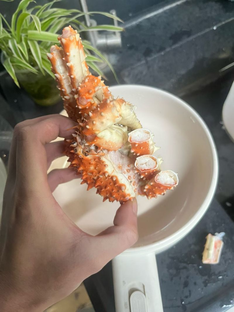 客户违约低价出帝王蟹