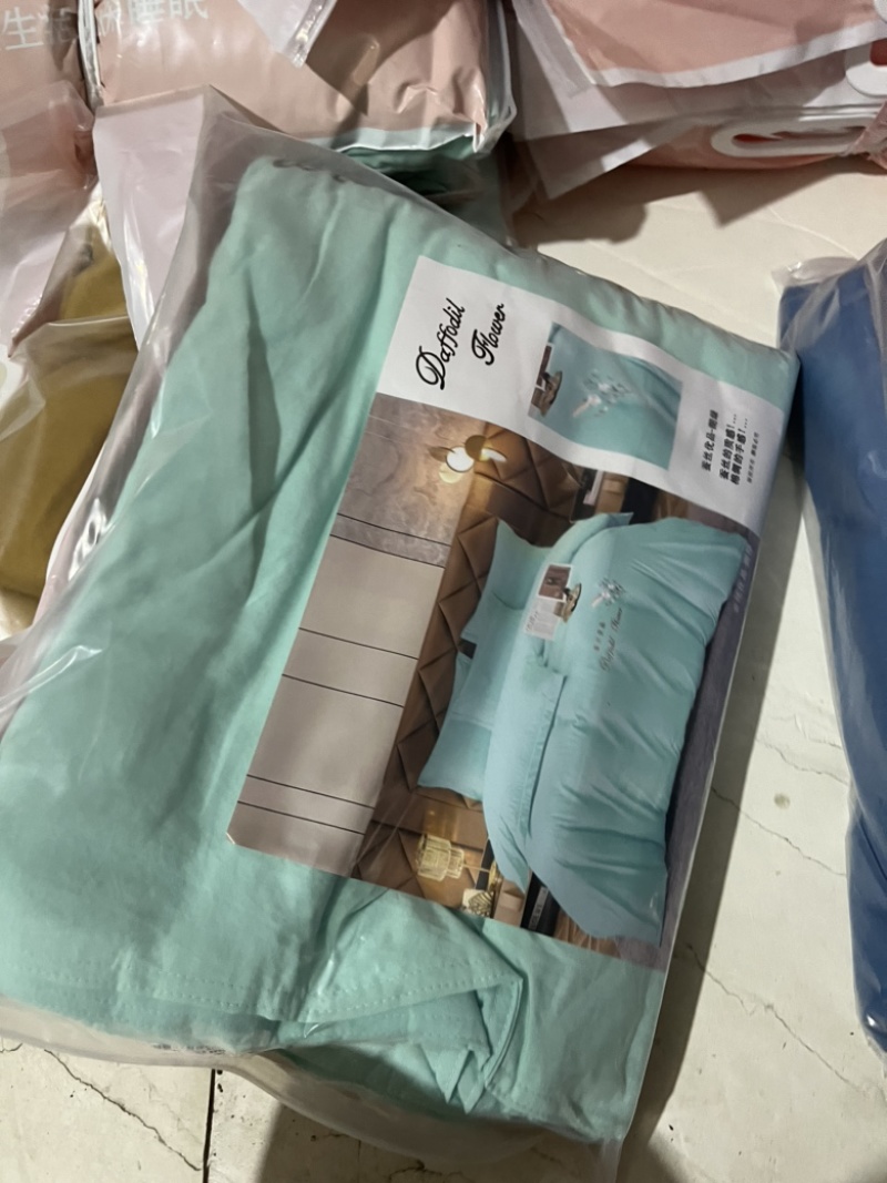 刺绣四件套可地摊门市可视频看货库房现货供应