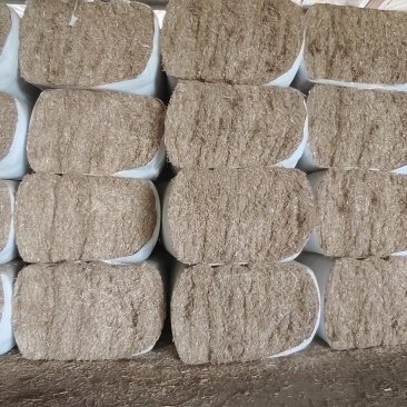 小麦秸秆大白包