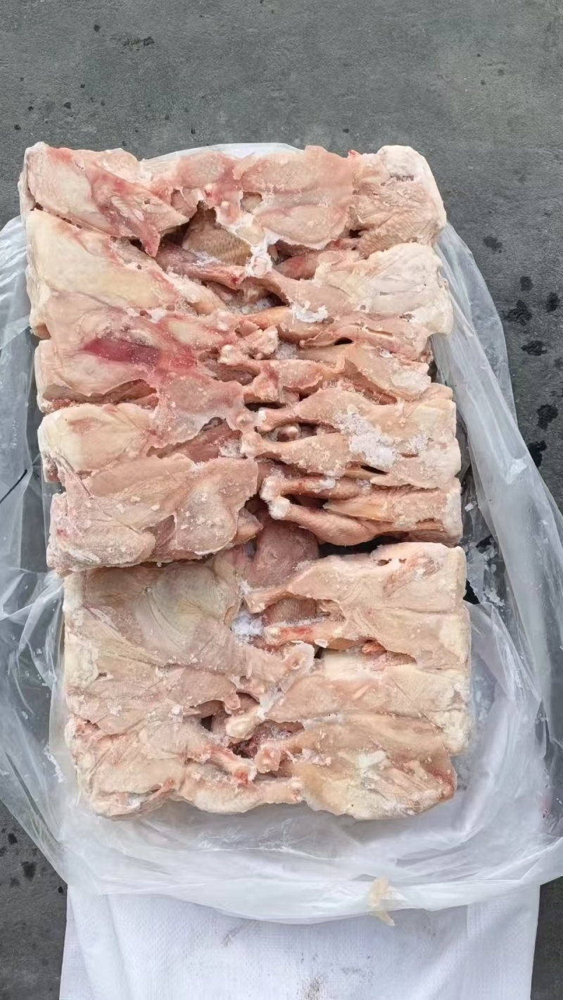 二级西装鸡有30吨货