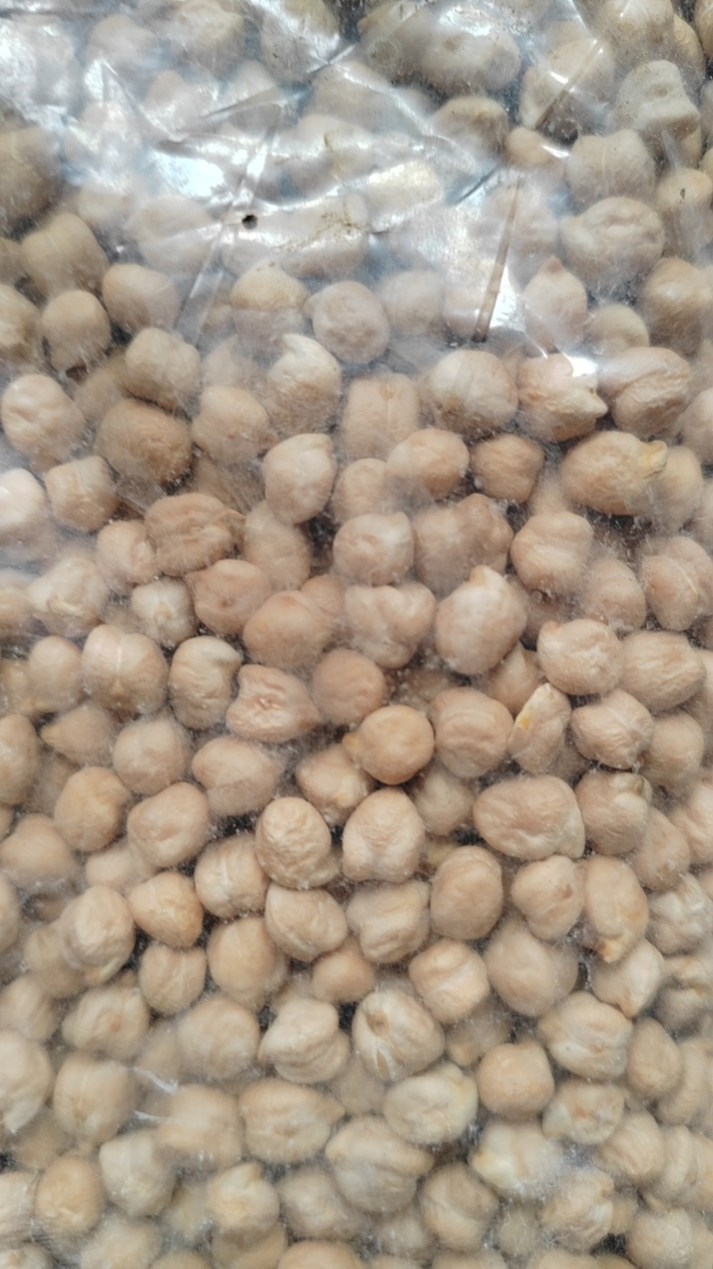 鹰嘴豆炒熟的，电商专用，大中小颗粒都有货一手货源大量批