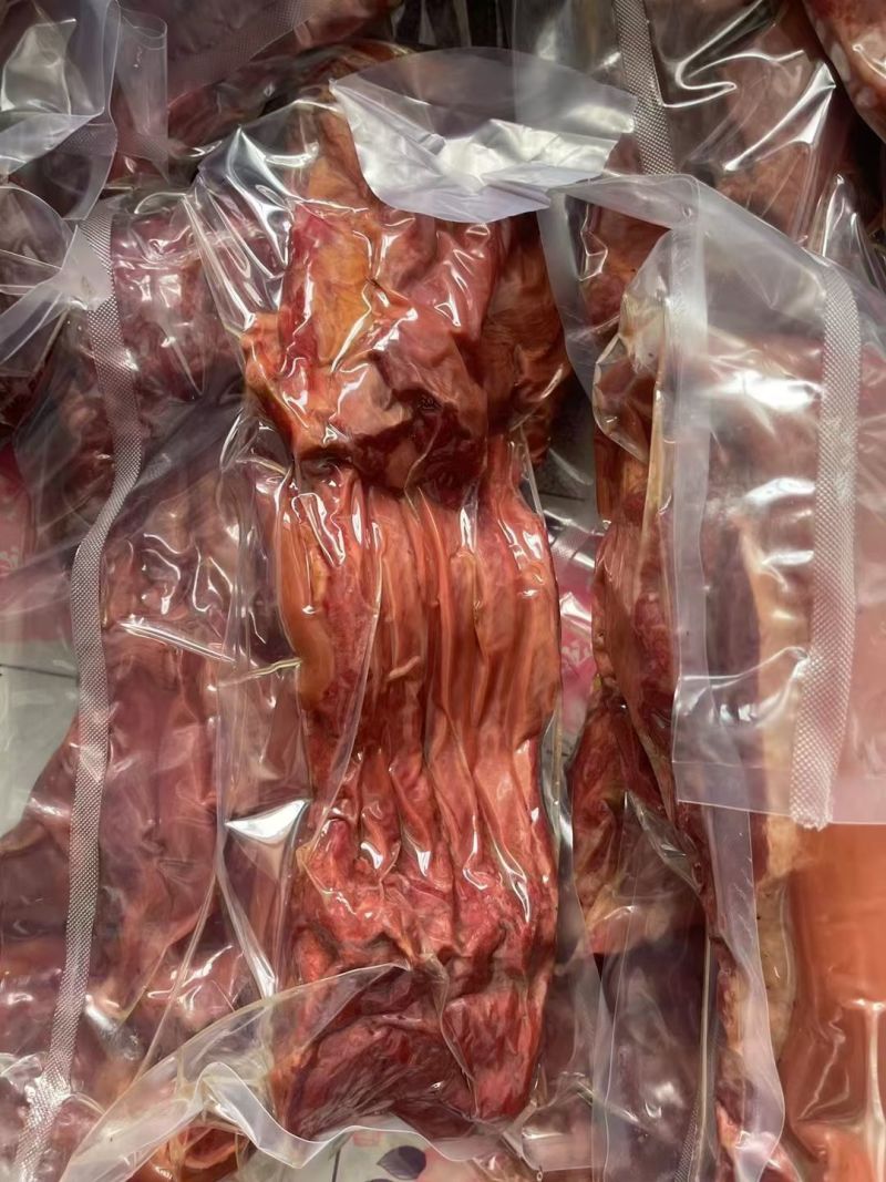 熟马肉带皮熟马肉熟马毽子熟马肋条马腿肉