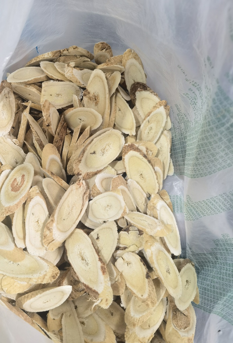 黄芪指甲片